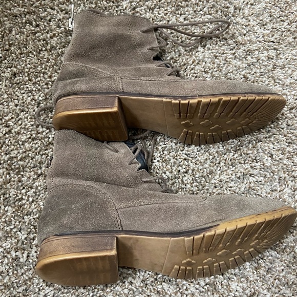 Steve Madden booties - Picture 3 of 7